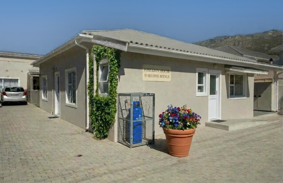 1 Bedroom Property for Sale in Fish Hoek Western Cape